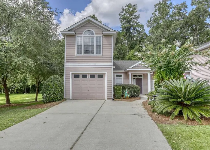 Holiday home Bright Home, 5 Mi To Dtwn And Ella! *